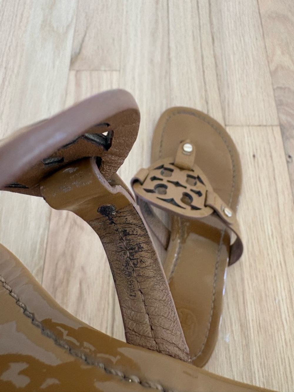 Tory Burch Tan Miller Patent Sandal - Picture 15 of 16